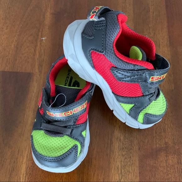 Skechers Sneaker - Picture 1 of 7